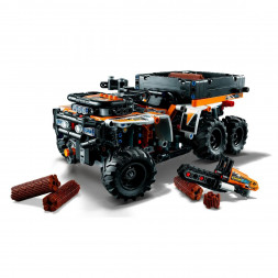 Конструктор LEGO Technic 42139 Внедорожный грузовик