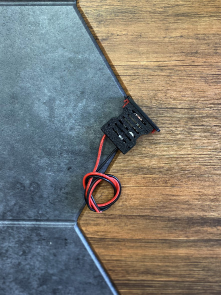 Блок зарядки USB-C 65W для BMW E36