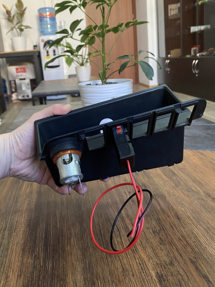 Блок зарядки USB-C 65W для BMW E36