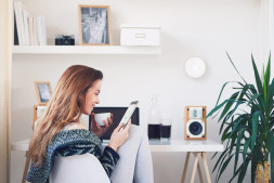 Детектор радона Airthings Wave 2-го поколения