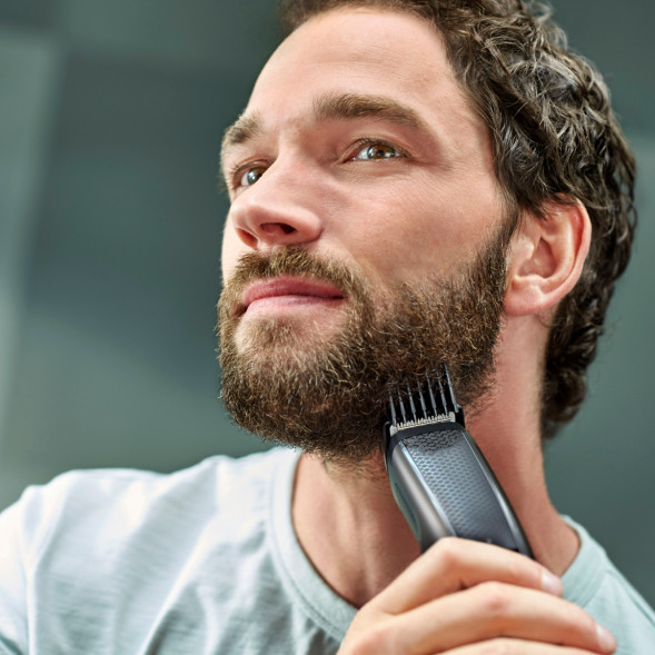 Триммер для бороды Philips Series 5000 BT5515/70