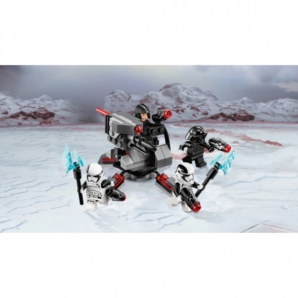 Конструктор LEGO Star Wars 75197 Боевой набор специалистов Первого Ордена