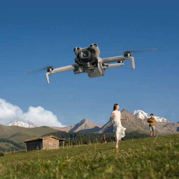 Квадрокоптер DJI Mini 5 Pro Fly More Combo (DJI RC-N3) в Чите