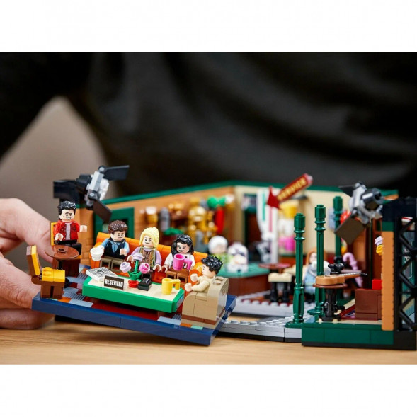 Конструктор LEGO Ideas 21319 Центральный парк Кафе Друзей