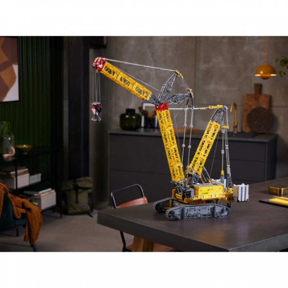 Конструктор LEGO Technic 42146 Гусеничный кран Liebherr LR 13000 в Ростове-на-Дону