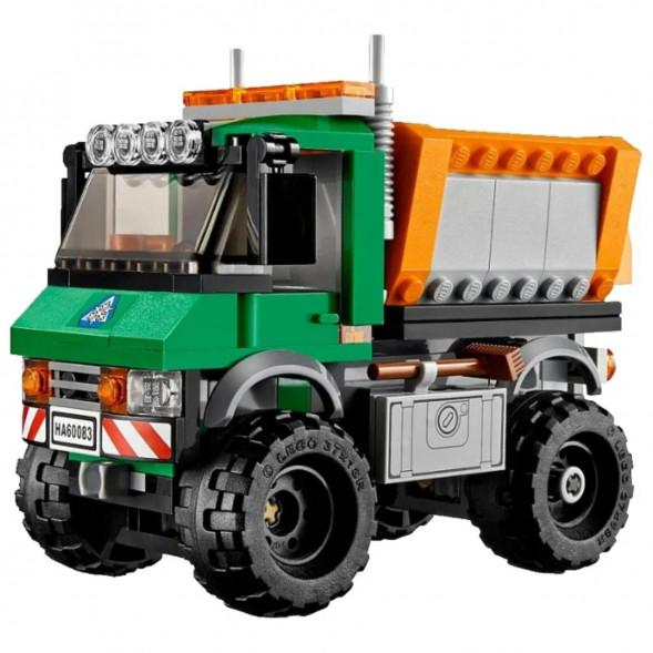 Конструктор LEGO City 60083 Снегоуборочный грузовик