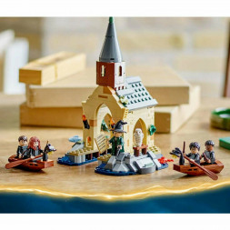 Конструктор LEGO Harry Potter 76426 Лодочный домик в замке Хогвартс