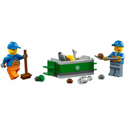 Конструктор LEGO City 60118 Мусоровоз