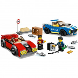 Конструктор LEGO City Police 60242 Арест на шоссе