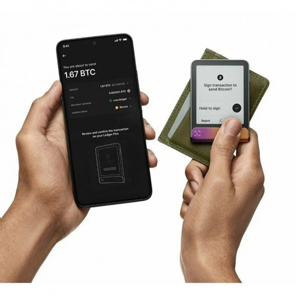 Аппаратный криптокошелек Ledger Flex, Ferro Fuchsia в Омск